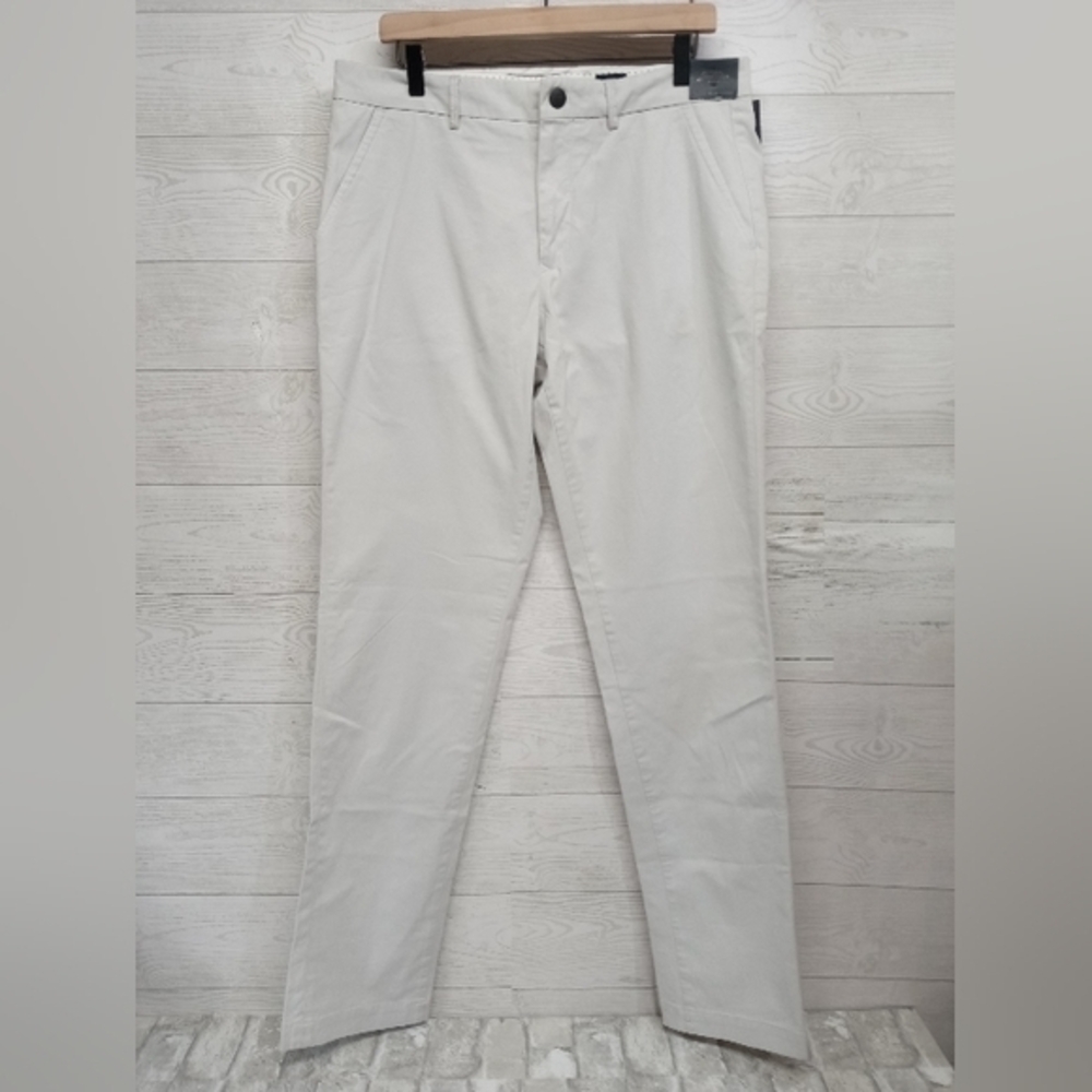 Good Man NWT Men's Size 34 x 34 Khaki Pants